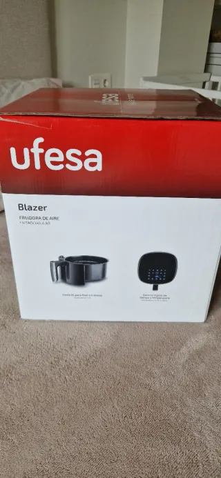 Freidora de aire UFESA BLAZER de 3,5L nueva
