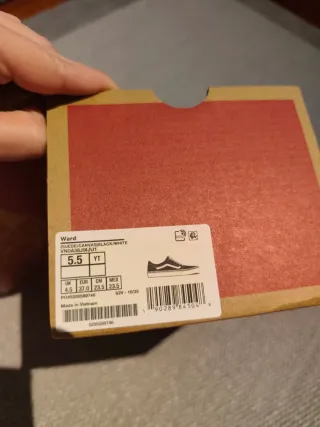 Vans Ward Zapatillas Negras y Blancas