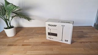 Lampada da terra a luce indiretta, nero/bianco