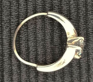 Elegante Anello solitario zirconia cubica anni '70