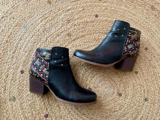 Botines Desigual Negros y Multicolor