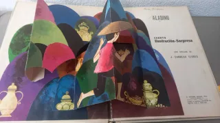 Aladino. Cuento con 2 ilustraciones pop-up