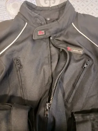 Chaqueta de moto negra