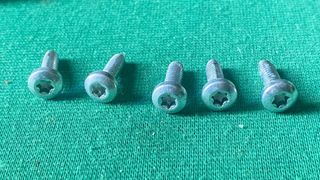 HD  5 viti cromate coperchio fasatura