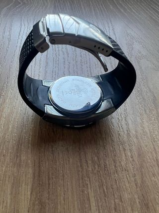 GAFAS DE SOL Y RELOJ