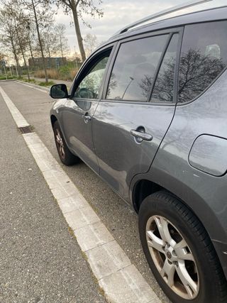 Toyota RAV4 2009
