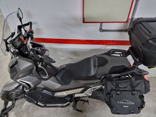 Honda X-ADV 750 2020 Negra/Gris