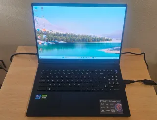 Portátil Gaming MSI Stealth 16 Studio