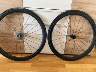 Ruedas Bontrager Aeolus Elite 35 TLR CARBONO DISCO