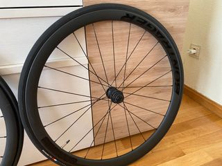 Ruedas Bontrager Aeolus Elite 35 TLR CARBONO DISCO