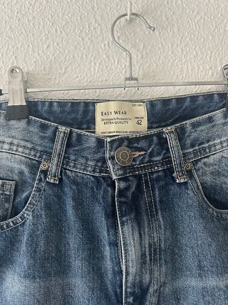 Pantalón corto vaquero hombre