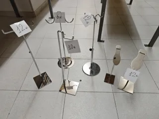 Expositores de bolsos,mochilas y zapatos