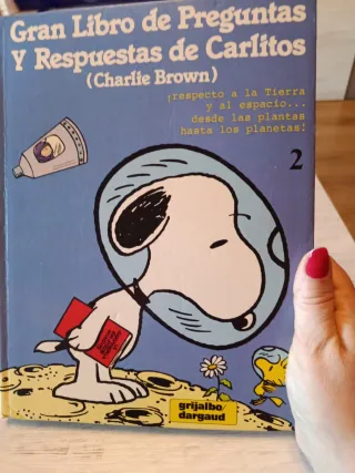 Libro antiguo de Snoopy