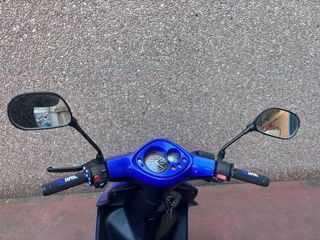 Yamaha Jog RR Scooter Azul