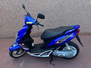 Yamaha Jog RR Scooter Azul