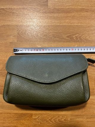 Bolso piel kaki correa ajustable