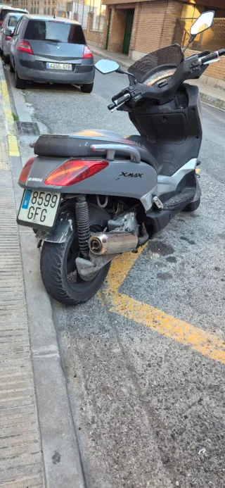 Yamaha XMAX 125 / 150cc