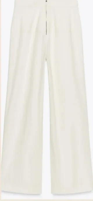 Pantalón recto color crudo