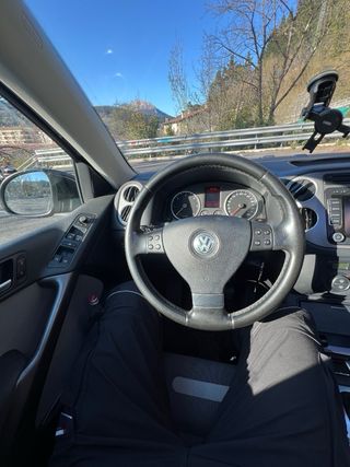 Volkswagen Tiguan 2.0