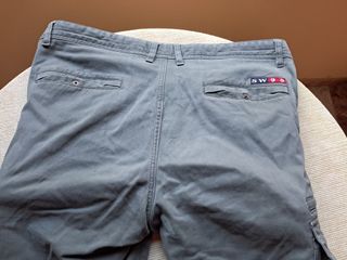 Pantalón bomber verde