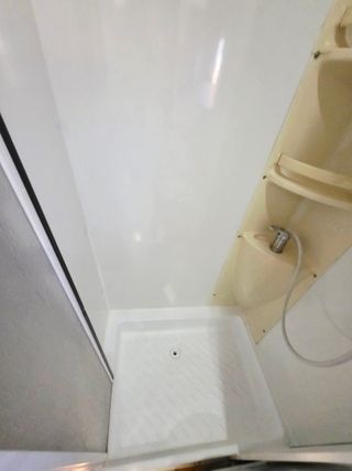 FORD - VILAMOBIL OLYMPIA 565 - Aire/Toldo/Placa