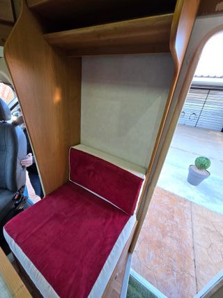 FORD - VILAMOBIL OLYMPIA 565 - Aire/Toldo/Placa