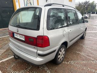 Volkswagen Sharan 2005 con 7 PLAZAS!!
