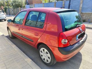 Renault Clio 2004