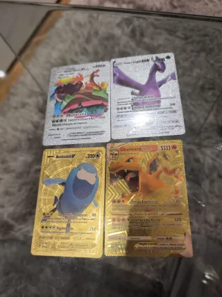Lote Cartas Pokémon VMAX y V ASTRO