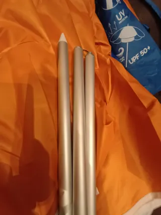 Sombrilla de playa desmontable