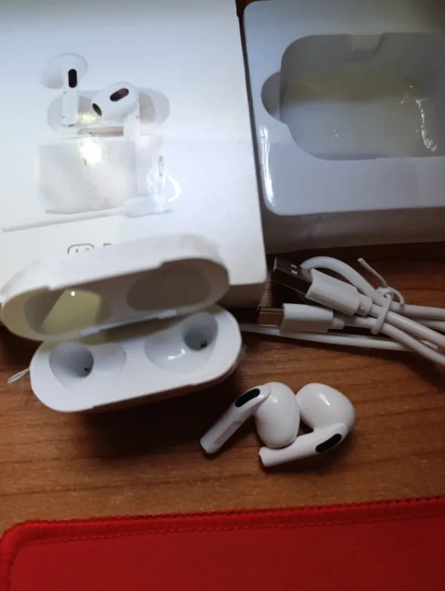 Cascos Inalámbricos A6 Pro Blancos