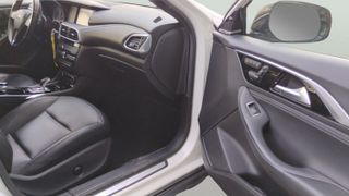 Infiniti QX30 2.0 T Premium Tech AWD 7DCT 155 kW (211 CV)