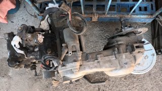 Motor Piaggio-Peugeot-Aprilia-Derbi-Gilera Vespa
