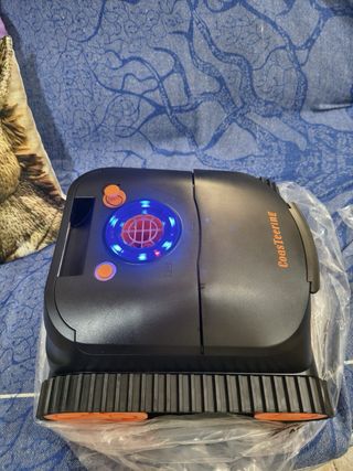 Robot Limpiafondos Piscina CoastEering