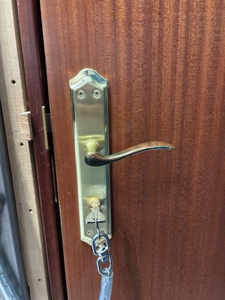 Puerta blindada madera precio con instalacion