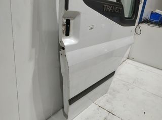 Puerta del der ford transit caja cerrada 06 539162