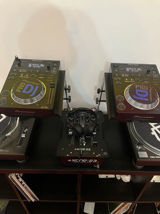 CDJ Pioneer 350