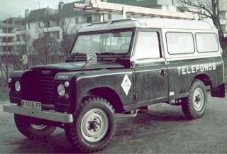 Land Rover Santana 88 Telefónica Teléfonos
