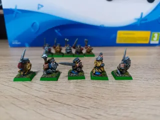 Warhammer Enanos barbaslargas pintados