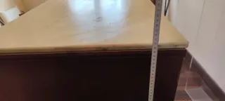 Cómoda antigua madera y mármol