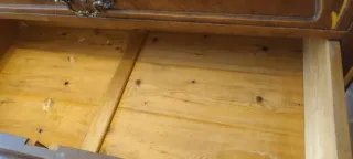 Cómoda antigua madera y mármol