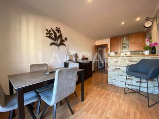 Piso en venta en Fondo en Santa Coloma de Gramanet