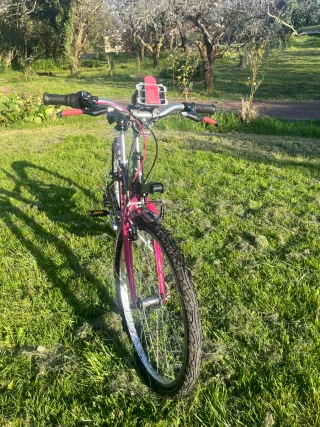 Bicicleta infantil B'Twin Rosa y Negra