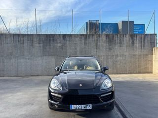 Porsche Cayenne Turbo 4.8 V8 500cv