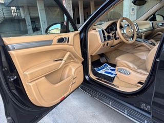 Porsche Cayenne Turbo 4.8 V8 500cv
