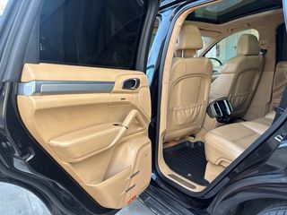 Porsche Cayenne Turbo 4.8 V8 500cv