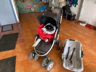Silla de paseo con maxicosi y accesorios
