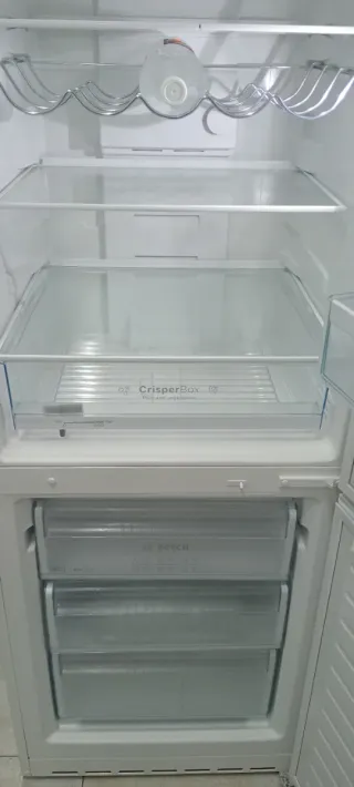 NEVERA COMBI BOSCH NO FROST ENERGÍA A++