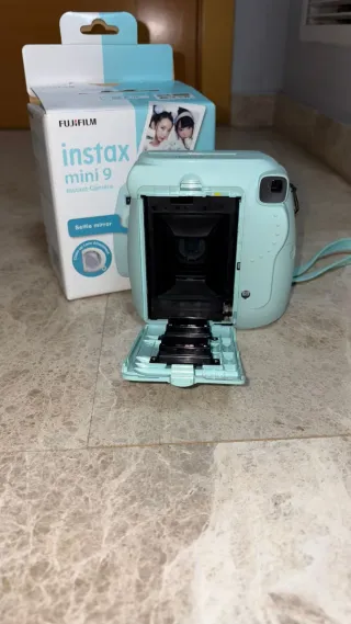Fujifilm Instax Mini 9 Cámara Azul Hielo