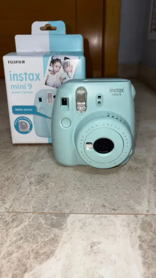 Fujifilm Instax Mini 9 Cámara Azul Hielo